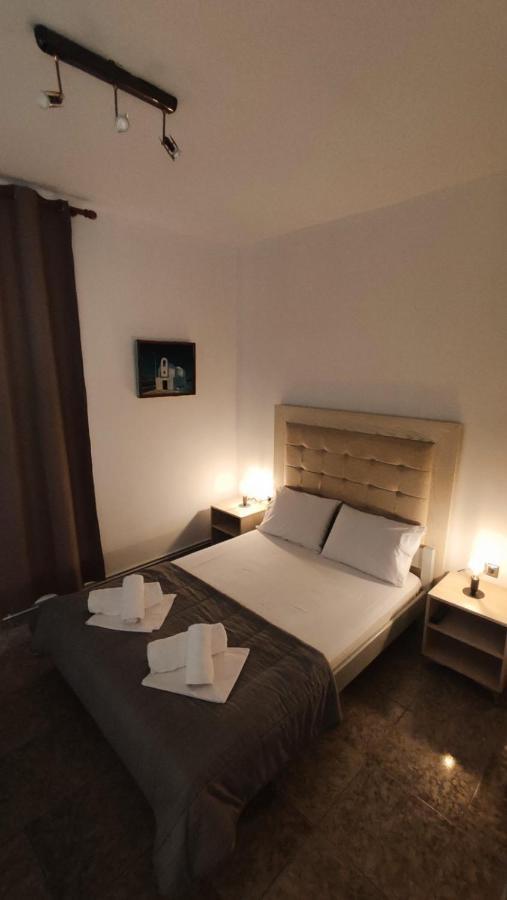 Alexander Apartments Nea Koutali 객실 사진